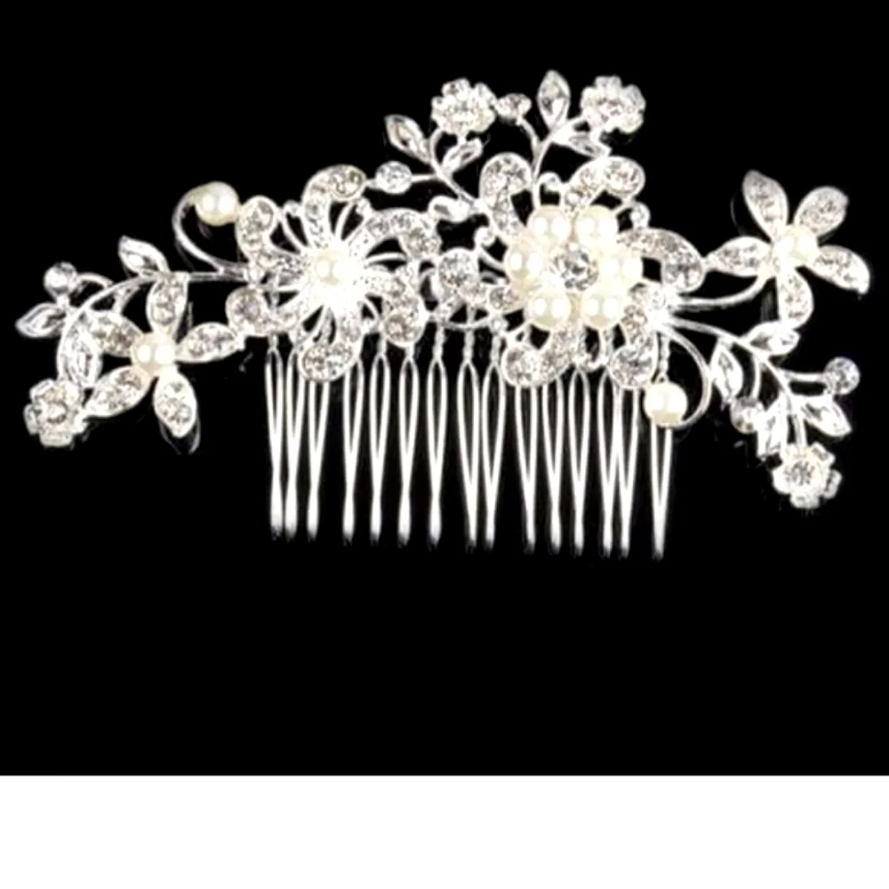 White Pearl Floral Fancy Bridal Hair Comb  New
